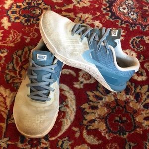 Nike metcon training sneakers